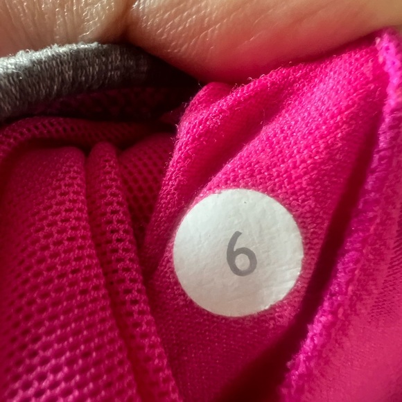 LULULEMON Pink Tank Top β Size 6 - Picture 10 of 10
